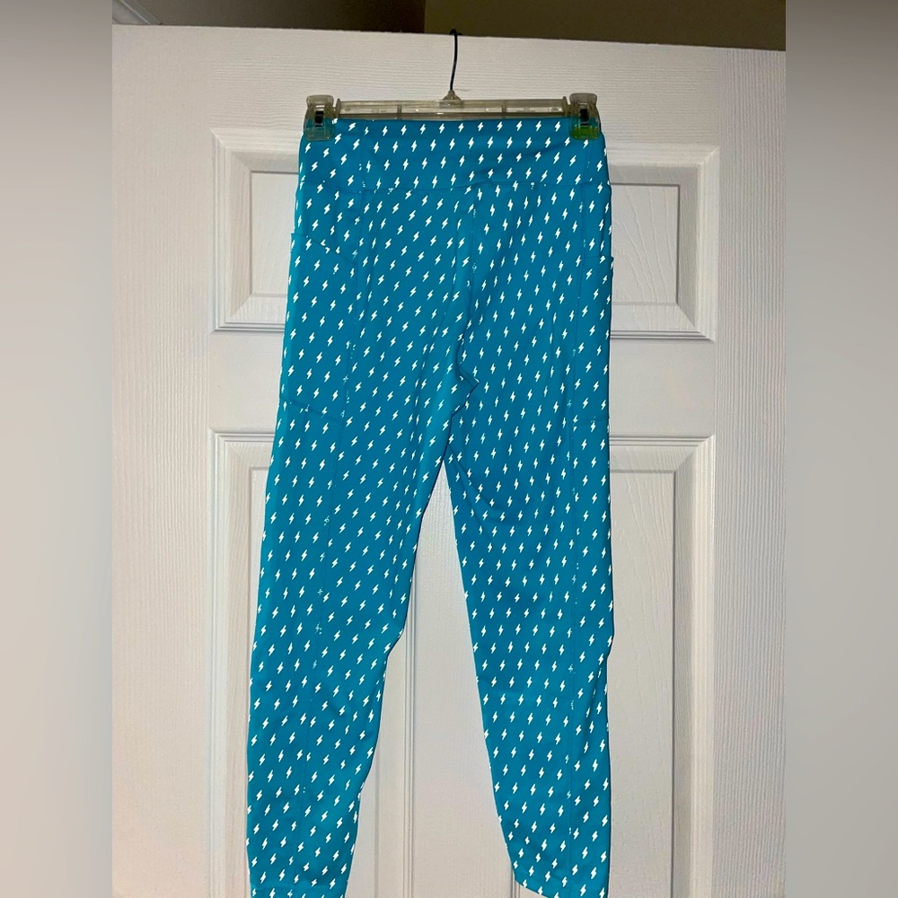 Oiselle reflective leggings Lightning bolt blue pockets